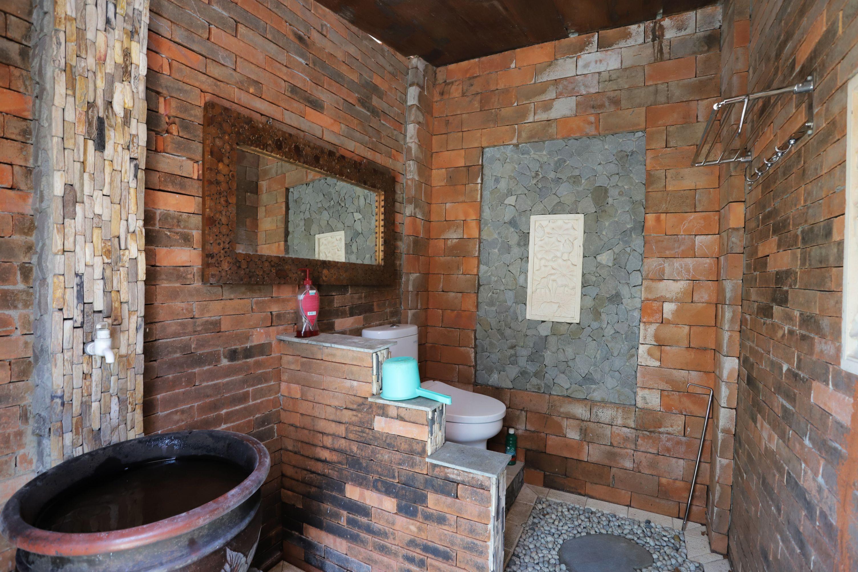 Newalaskuliner & Homestaywatulumbung Kretek ภายนอก รูปภาพ