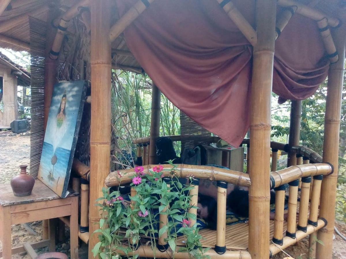 Newalaskuliner & Homestaywatulumbung Kretek ภายนอก รูปภาพ