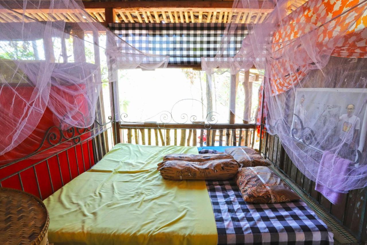 Newalaskuliner & Homestaywatulumbung Kretek ภายนอก รูปภาพ
